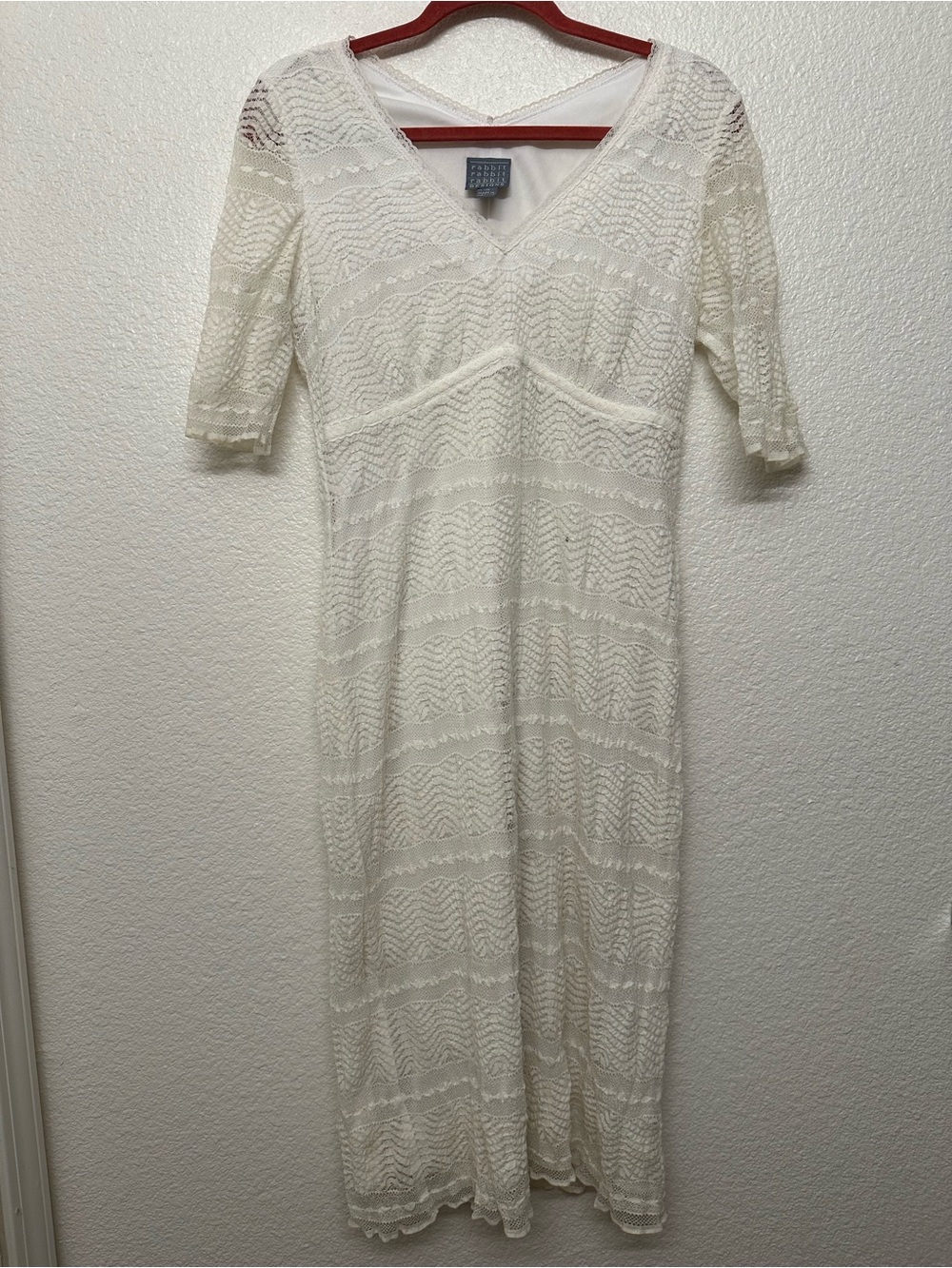 Rabbit Rabbit Rabbit Cream Lace Midi Dress with V-Neck